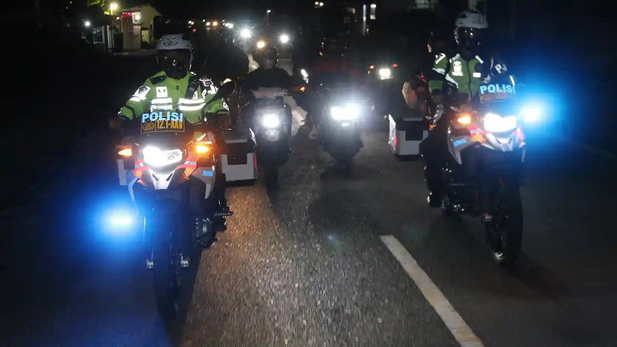 Ramai Gerakan Anti-Strobo, Kakorlantas: Pengawalan Tetap Jalan, Tapi Sirine Dibekukan