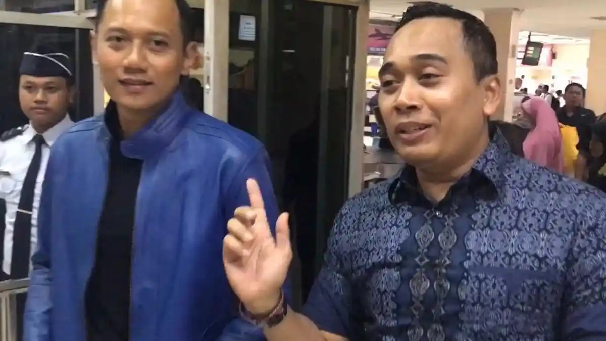 Lihat Banyak TKA Kerja di Kendari, AHY Kritik Perpres Tenaga Kerja Asing
