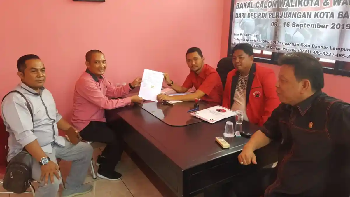 Rycko Menoza Daftar Balon Wali Kota Lewat PDI Perjuangan