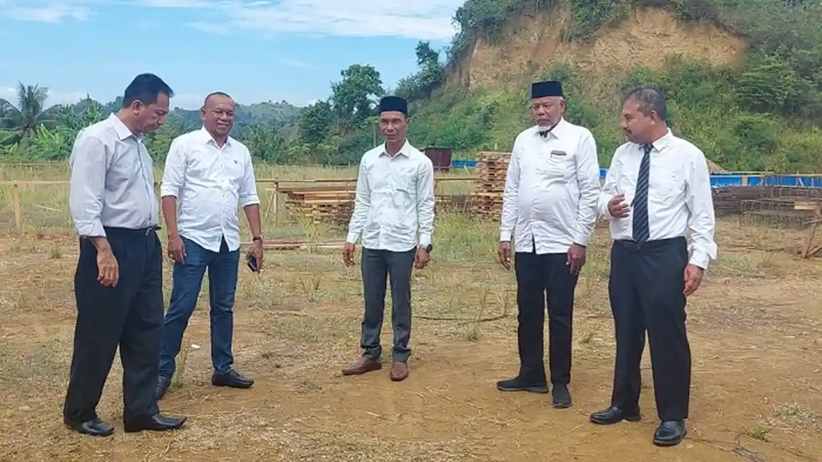 Pj Bupati Bireuen Silaturahmi dan Keliling Kampus Umuslim