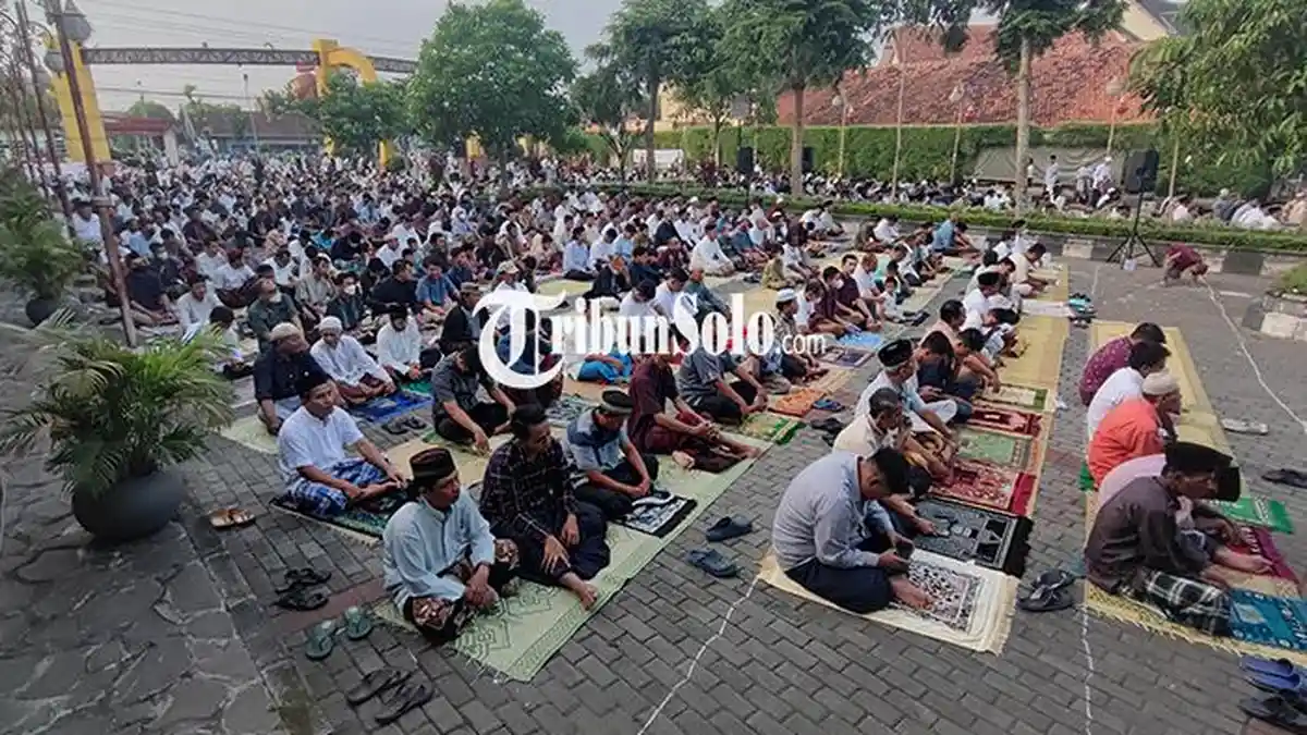 Jaminan Bupati Sri Mulyani soal Salat Idul Fitri di Klaten : Semua Aman, Semua Kondusif 