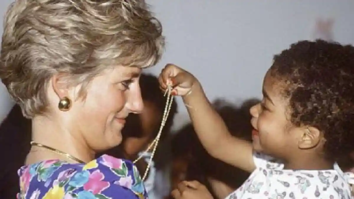 Misteri Anak Gadis Putri Diana dari Pangeran Charles, Hidup dengan Identitas Rahasia: Mirip Ibunya