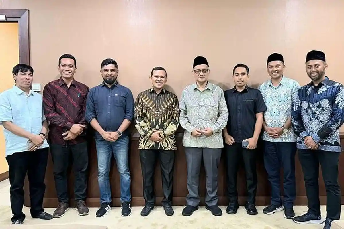 Dek Fadh Temui Wamenag dan Kepala BP Haji di Jakarta, Bahas Soal Haji Aceh 