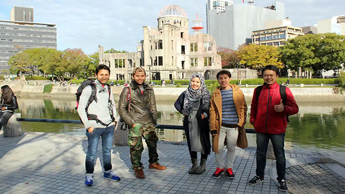 Lima Penopang Lansia Indonesia Pelajari Sejarah Bom Atom Hiroshima