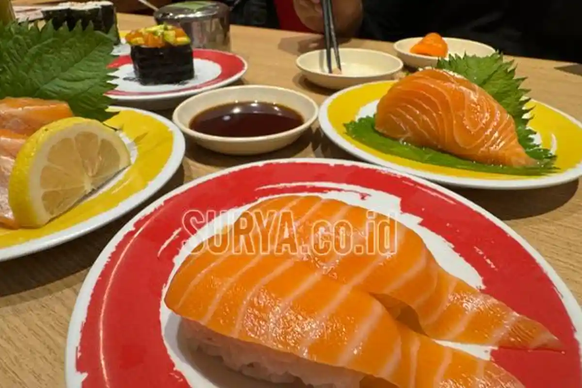 Santap Sashimi di Waktu yang Pas, Incip Kuliner dengan Kesegaran Ikan Salmon
