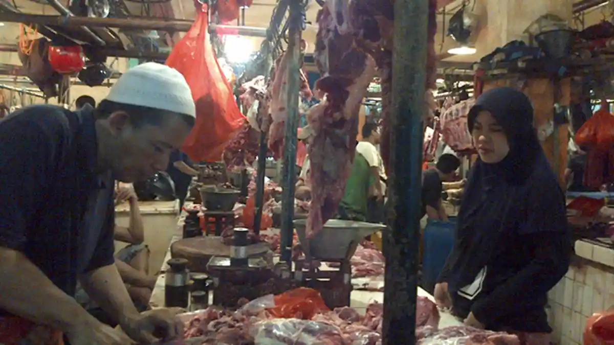 Dekati Lebaran Harga Daging Sapi Tembus Rp 120.000/Kg