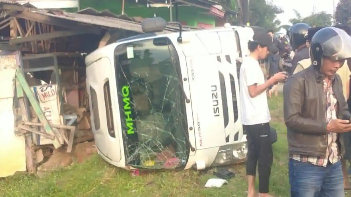 Mikrobus Berpenumpang Santri Terguling di Tasikmalaya, Perwakilan Ponpes MHMQ: Ini Bukan Study Tour