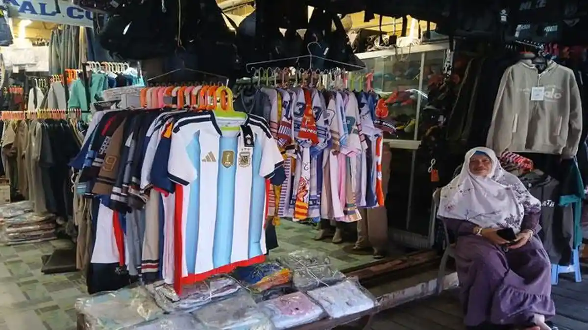 Euforia Piala Dunia 2026 Belum Terasa di Anambas, Penjualan Jersey Masih Sepi