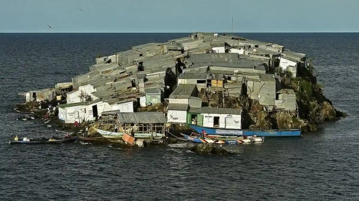 Ini Pulau Terpadat di Dunia, Luasnya Hanya Setengah Lapangan Sepakbola