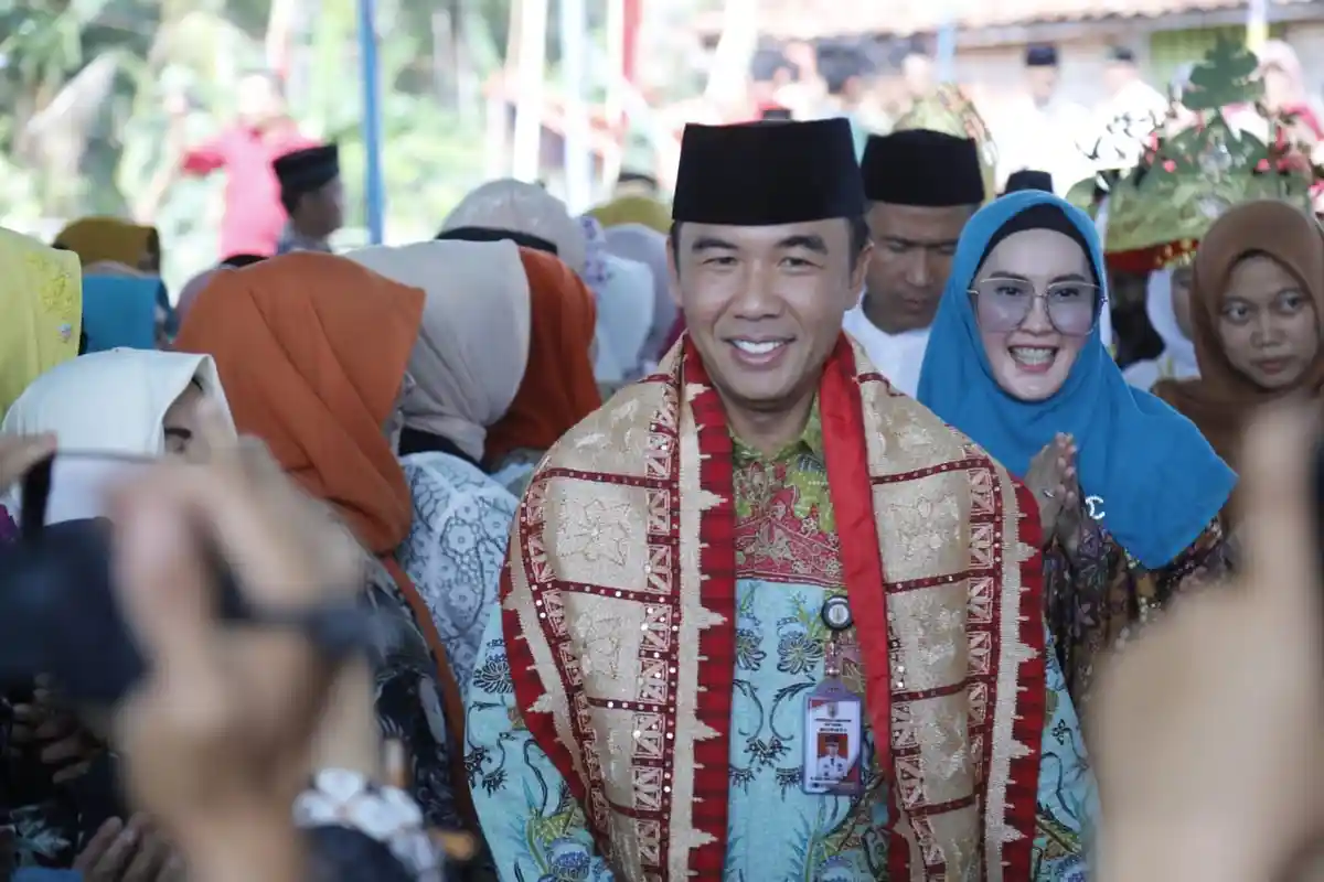 Tak Bisa Safari Ramadan, Bupati Way Kanan Lebih Banyak Ibadah di Rumah