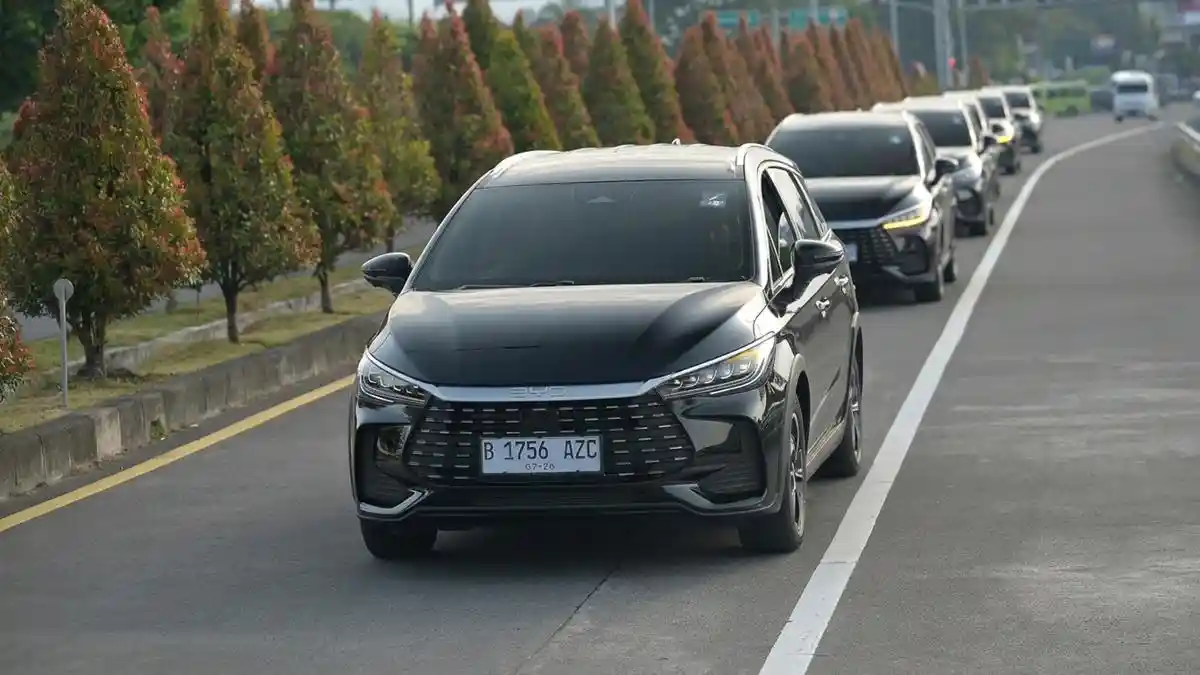 Efisiensi BYD M6 DM Teruji dalam Perjalanan Surabaya ke Pasuruan - Surya.co.id