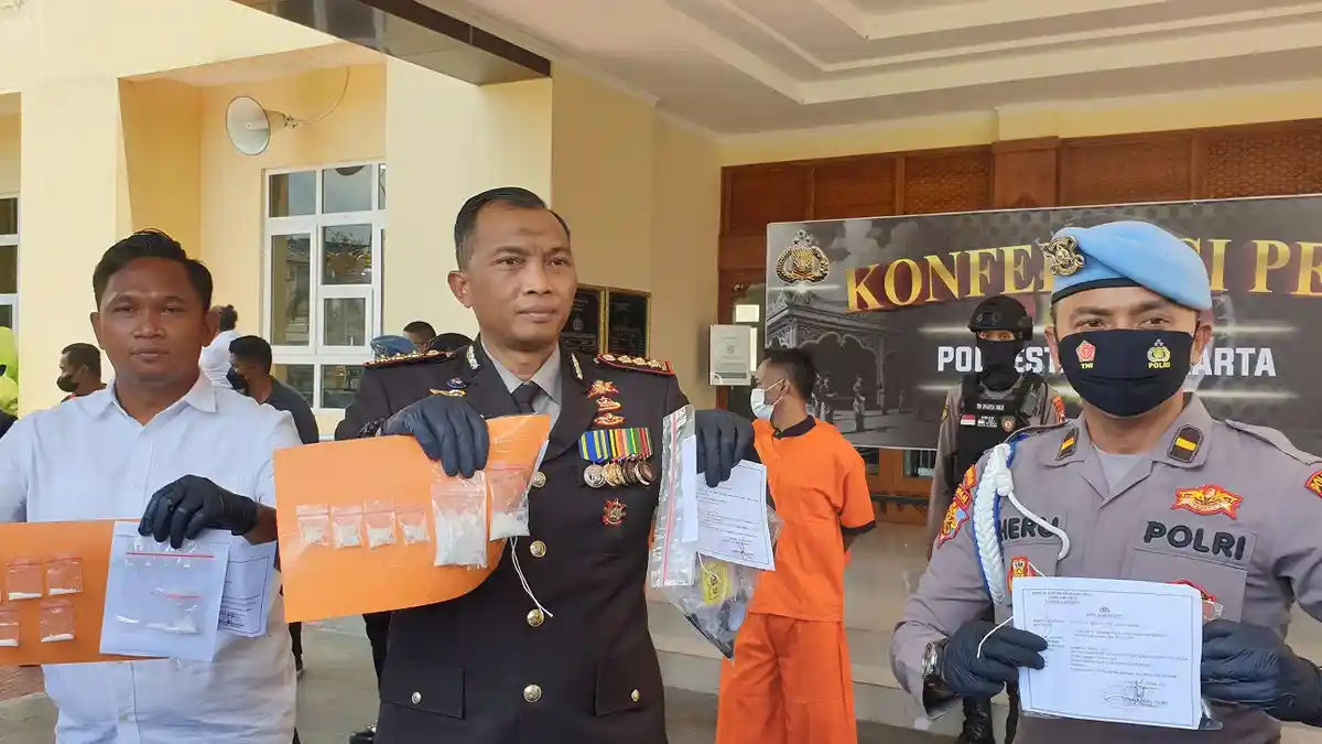 Bongkar Komplotan Pengedar Sabu di Kota Bengawan, Begini Modusnya