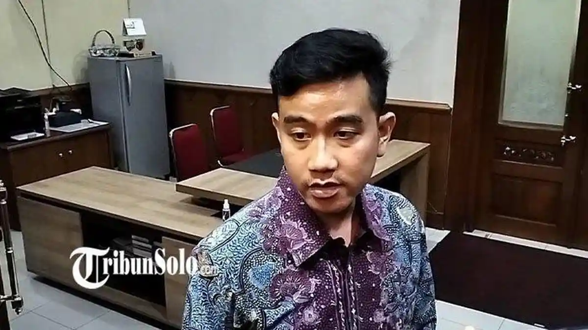 'Sorry Ya' Gibran Minta Maaf Salah Sebut Ibu Hamil Butuh Asam Sulfat, Harusnya Asam Folat
