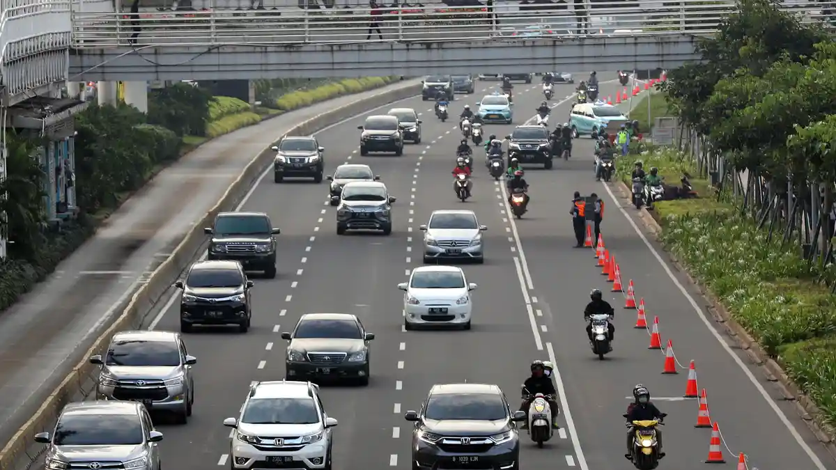 Kapasitas Mobil Pribadi Boleh Diisi Penuh saat PSBB Tahap Dua, Tapi Ada Syaratnya