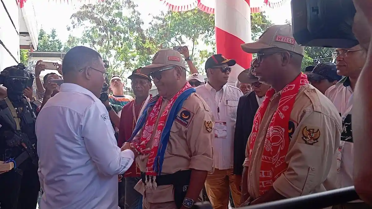 Koedoboen dan Lefteuw Daftar di KPU, Garansi Tetap Solid Bangun Maluku Tenggara