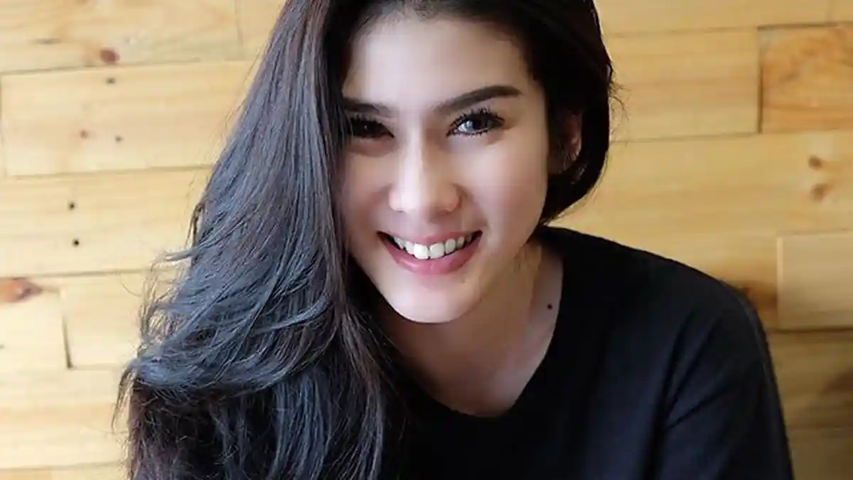 "Tahun Lalu Masih Bukber Bareng" Fuji Kenang Sosok Mendiang Stevie Agnecya