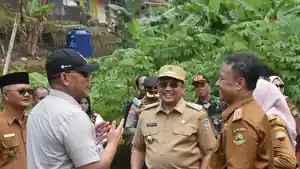 Peribahasa-Someah-hade.jpg