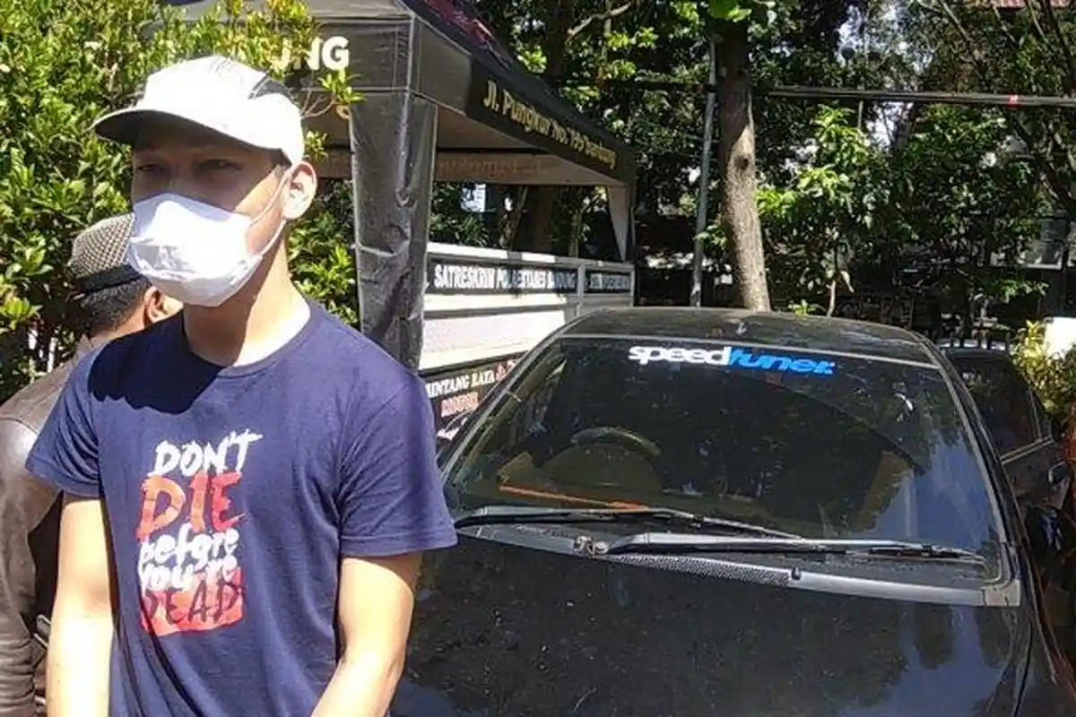 YouTuber Ferdian Paleka Berulah Lagi Usai Bebas dari Penjara, Tertawa Beri Pengakuan Begini