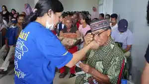 Kegiatan-Bakti-BCA-yang-dilaksanakan-di-RSUD-Komodo.jpg