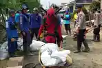 super-hero-deadpool-gotong-royong-bantu.jpg