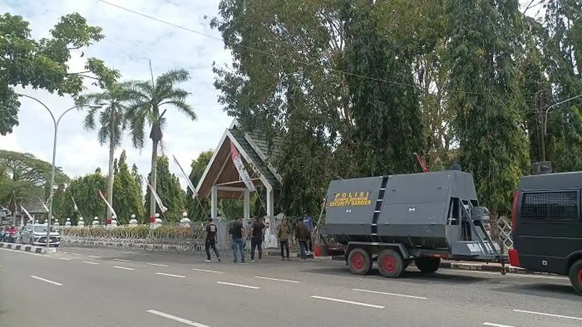 Unjuk Rasa Tolak PBB-P2 di Bone Dijaga 1.000 Personel Gabungan