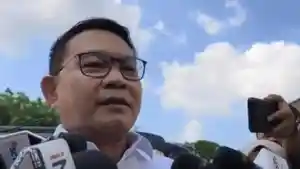 KSP-Jenderal-Purn-Dudung-Abdurachman-Dudung-bela-Teddy-usai-dituding-Amien-Rais.jpg