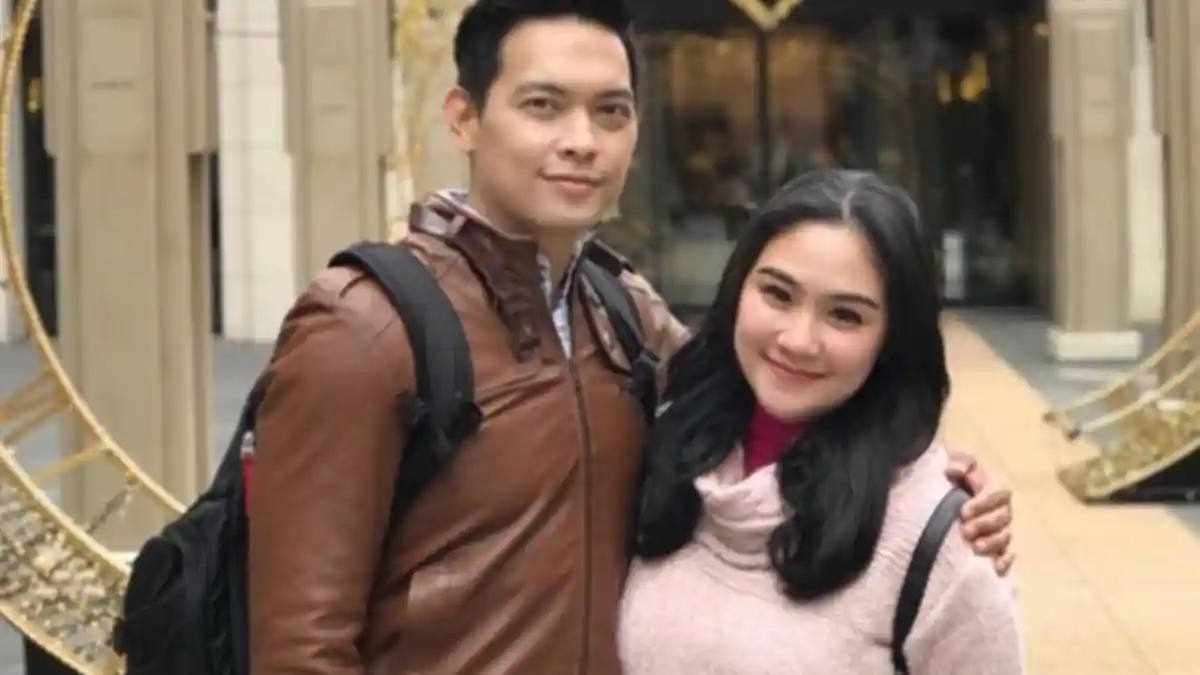 Donnie Sibarani Eks Vokalis Ada Band Minta Doa, Sang Istri Akan Segera Melahirkan Anak Kedua