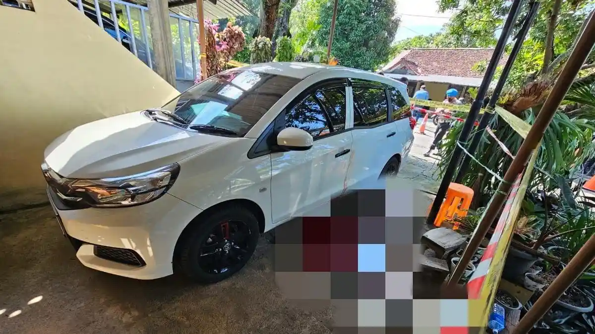 BREAKING NEWS: Perwira Menengah Polri Tewas di Teras Rumah Kawasan Akpol Semarang