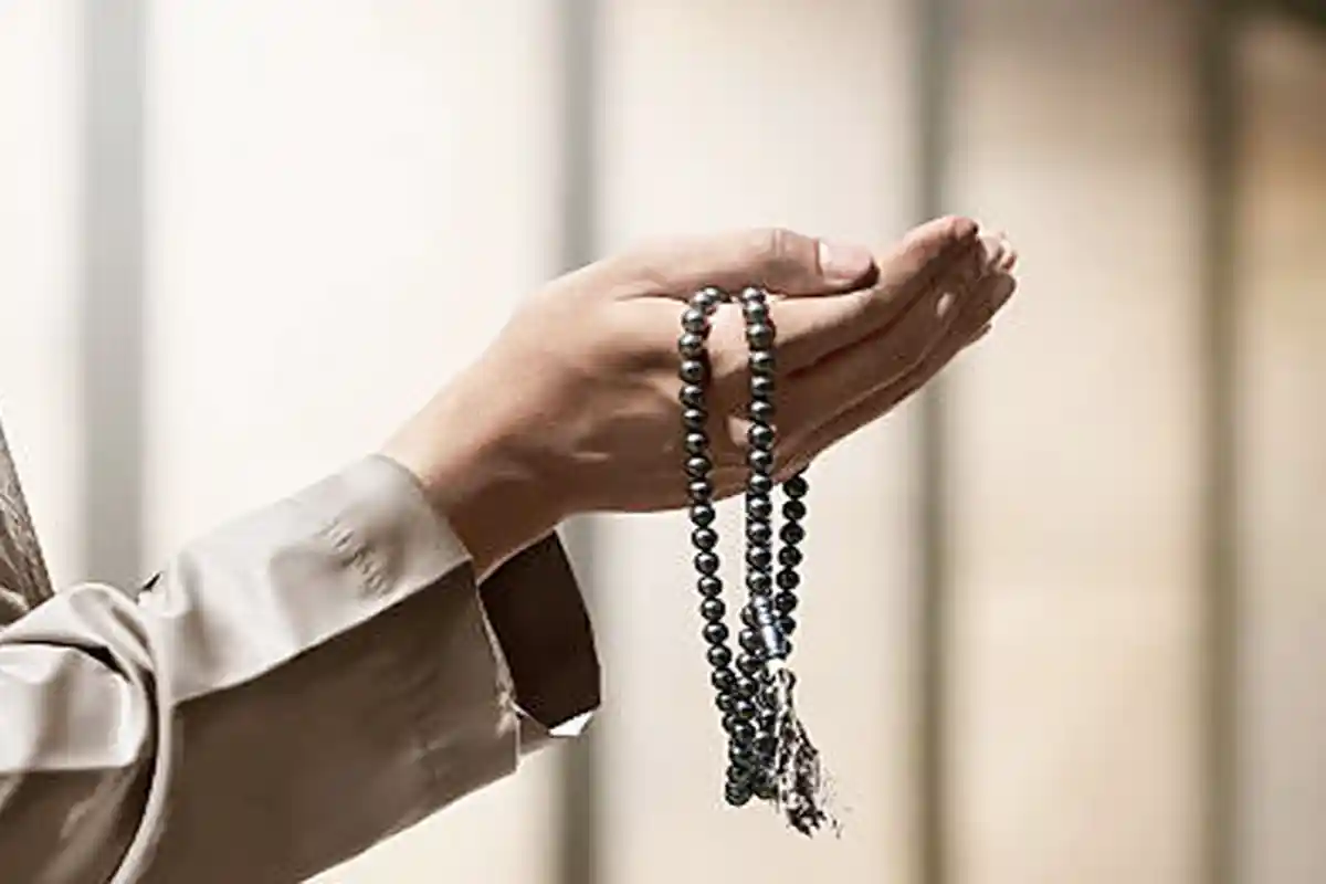 Doa Mengharap Diberikan Kekuatan saat Menghadapi Kesulitan Hidup, Amalan Mujarab Nabi Yunus As