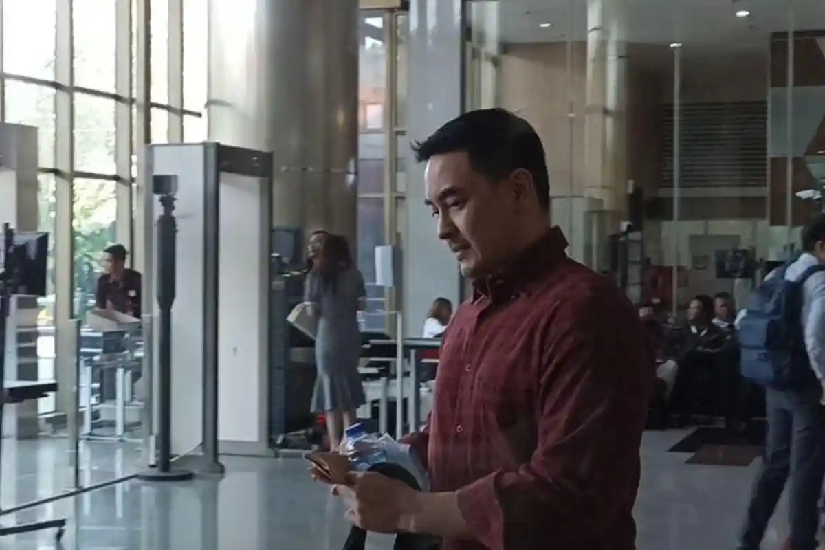 Mantan Gubernur Jambi Zumi Zola Kembali Diperiksa KPK Kasus Suap Ketok Palu RAPBD Jambi