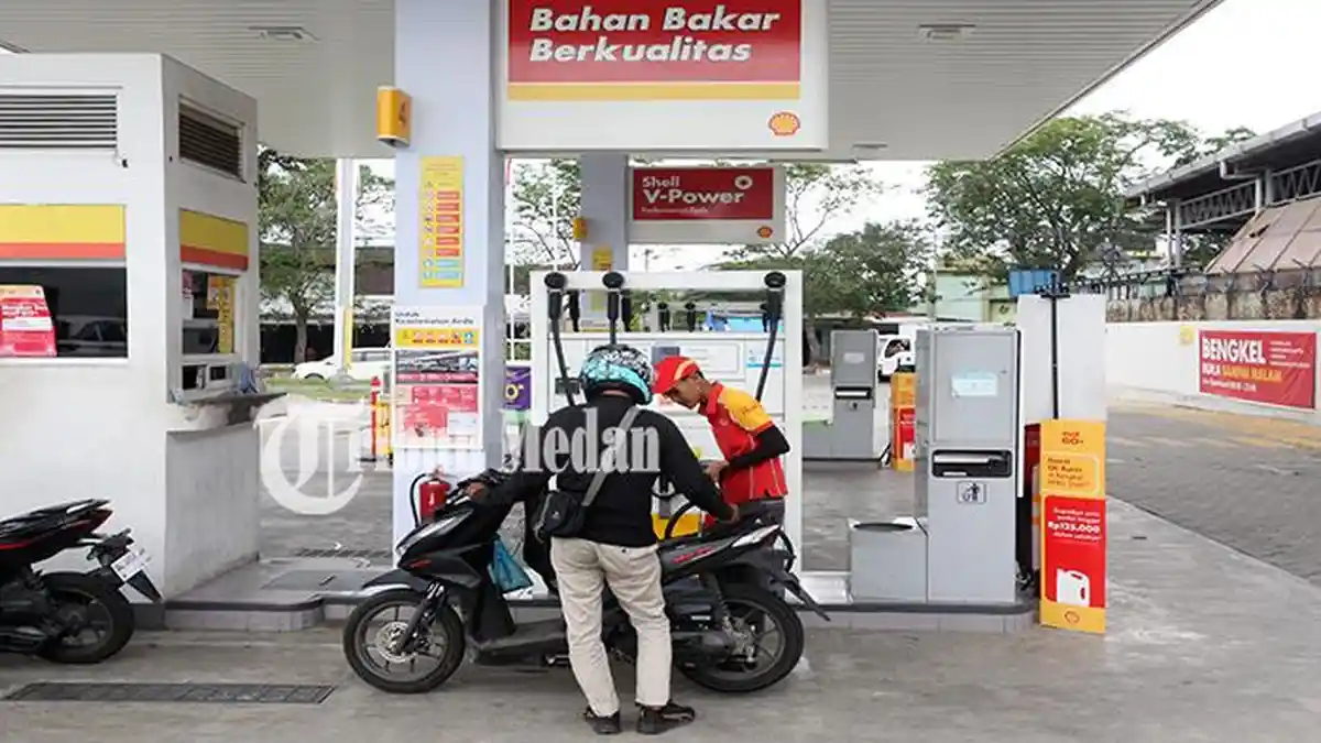 Berita Foto: Sejumlah Pengguna Mengaku Kecewa, Shell Berhenti Beroperasi di Kota Medan - 17042024_SHELL-AKAN-TUTUP_ABDAN-SYAKURO-6.jpg