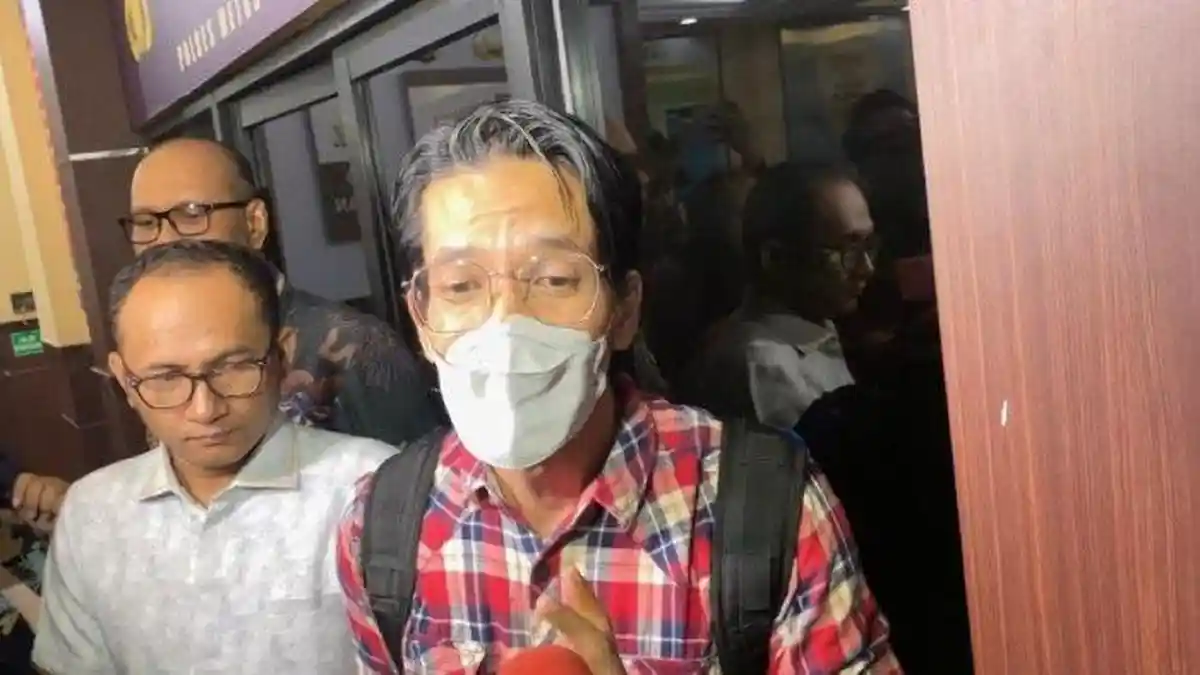 Edward Akbar Kukuh Tak Gelapkan Mobil Kimberly Ryder: Ini Harta Bersama