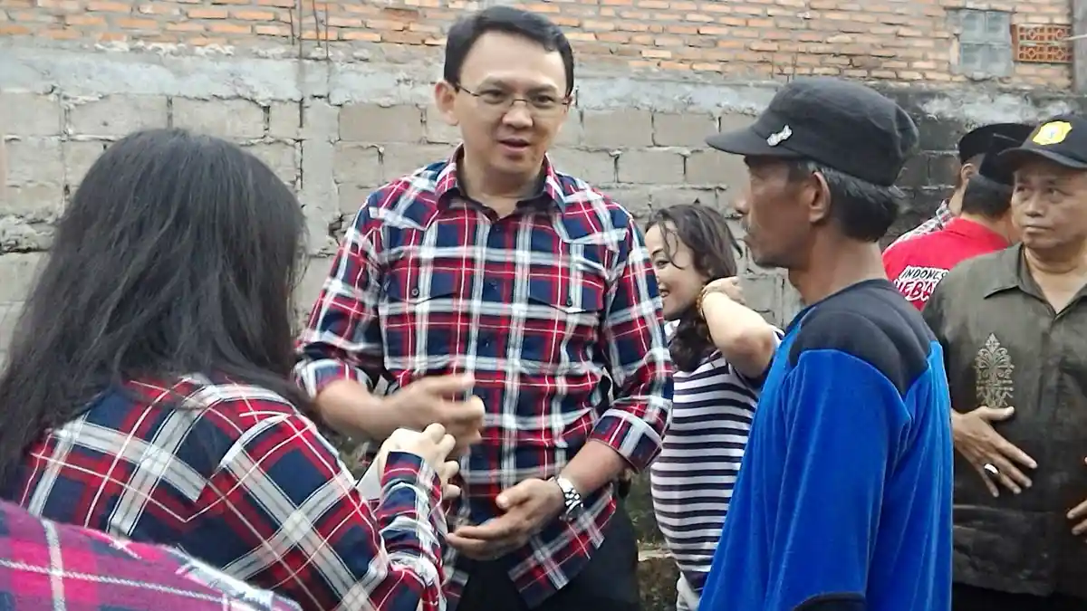Ketua RT Dayat Kena Bogem Saat Ahok Blusukan