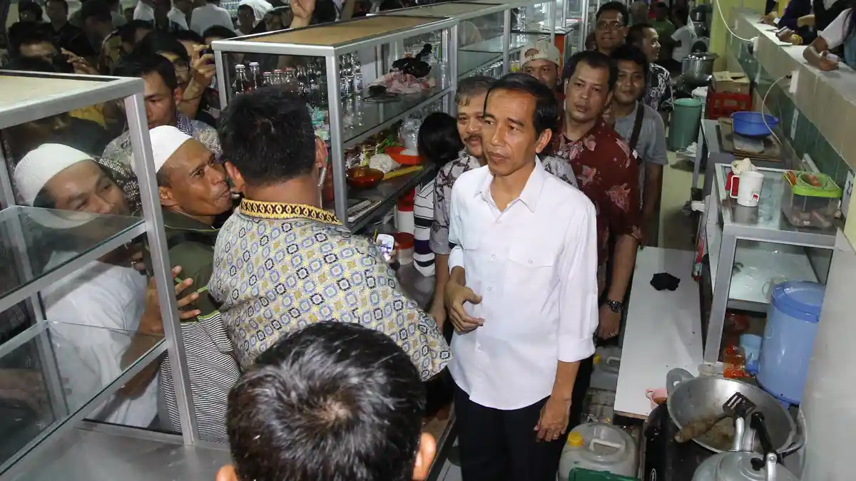 Jokowi Klaim Masyarakat Jakarta Setuju Dirinya Maju Capres