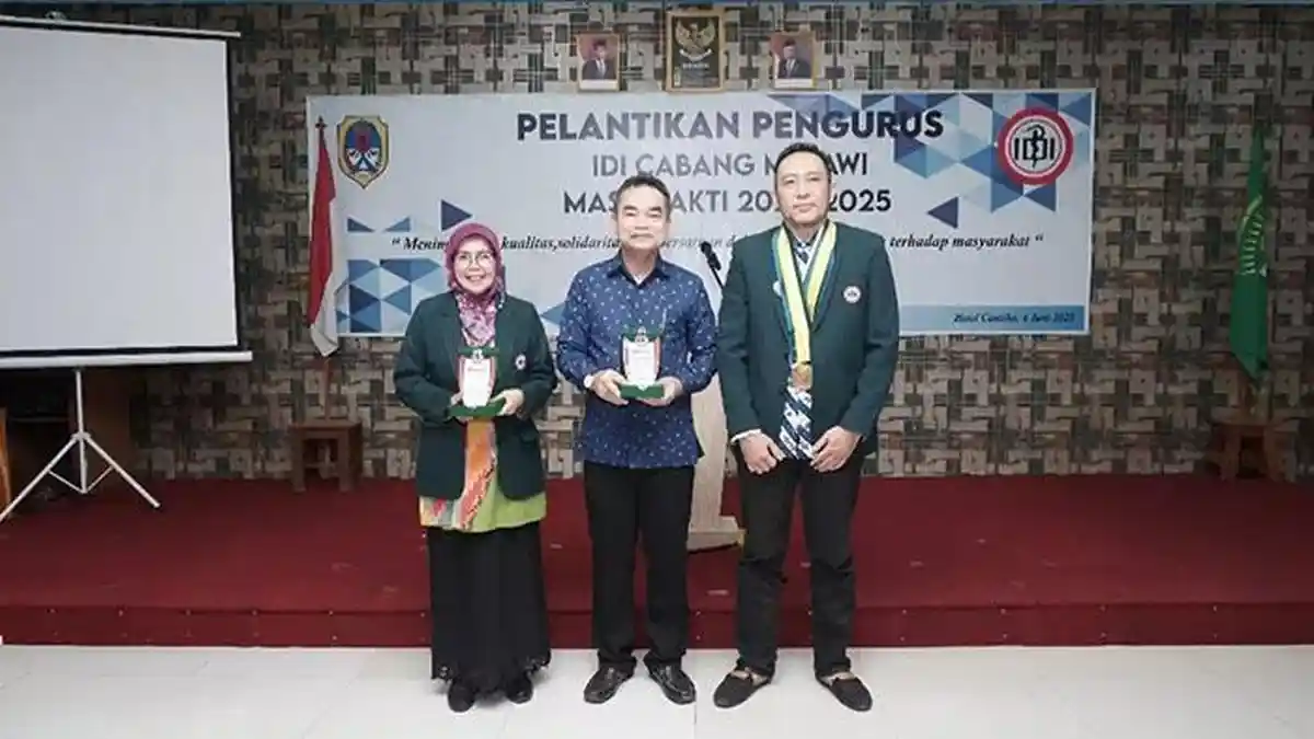 dr. Rifka Minta IDI Melawi Segera Lakukan Resertifikasi ...
