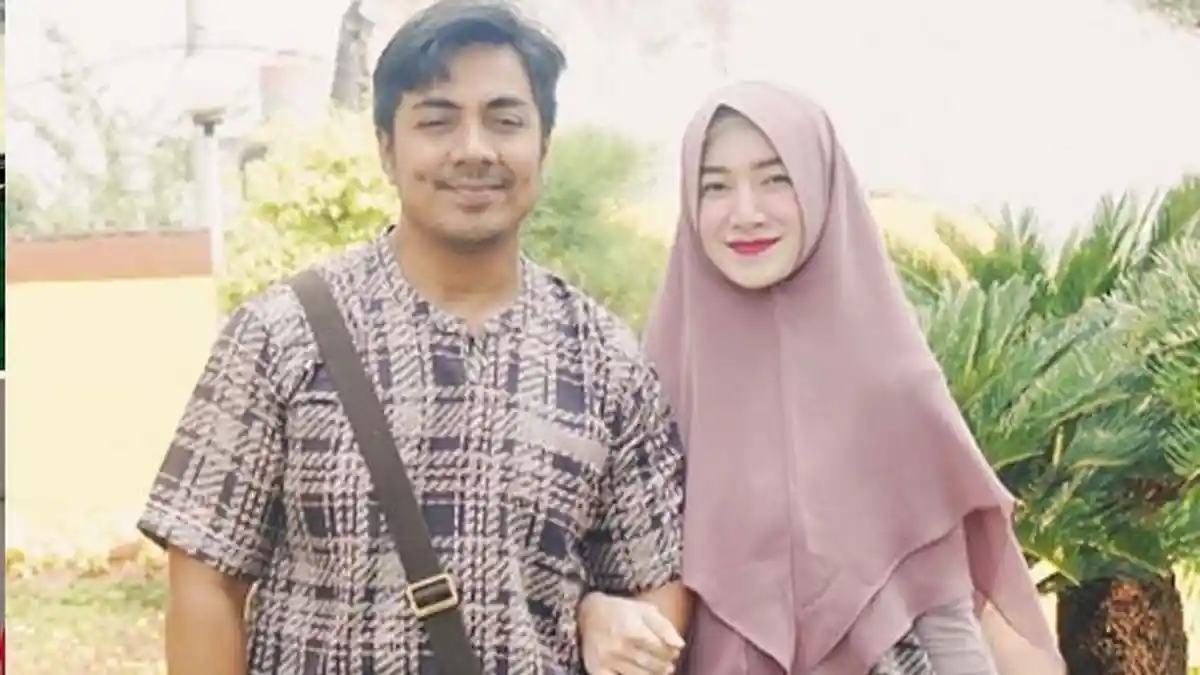 Kabar Duka Hampiri Indri Giana, Istri Ustaz Riza Muhammad