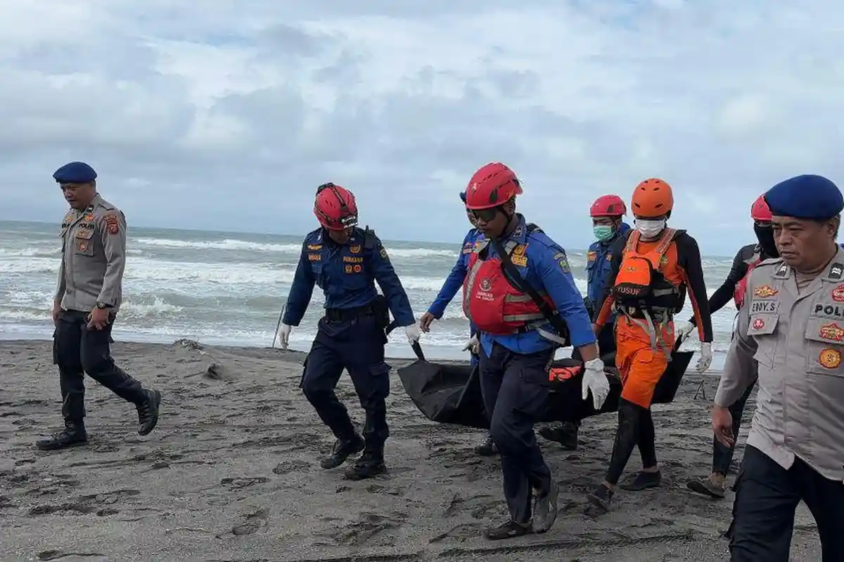 Tim SAR Gabungan Temukan Jasad Nelayan yang Hilang di Cianjur, Ini Identitasnya