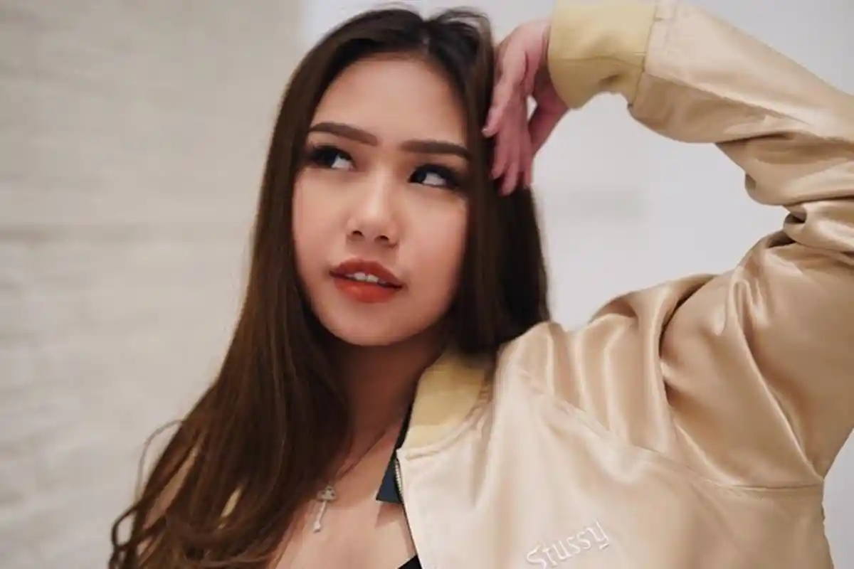 Gara-gara Ini Sisca Kohl Dibanjiri Komentar Kocak Netizen, Kekasih Jess No Lomit Disebut Merakyat