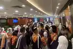 Suasana-jemaah-haji-saat-baru-datang-dan-masuk-ke-hotel.jpg