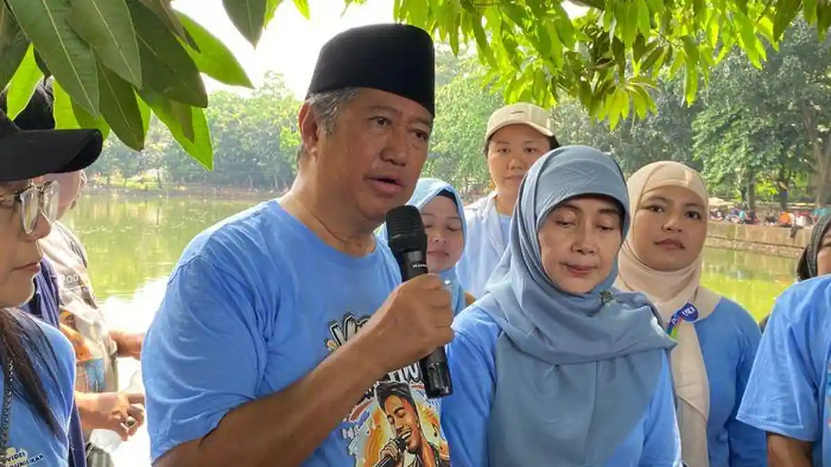 Tradisi Keluarga Vidi Aldiano Berlanjut, Tebar Ikan di Danau Area Makam Jadi Sorotan