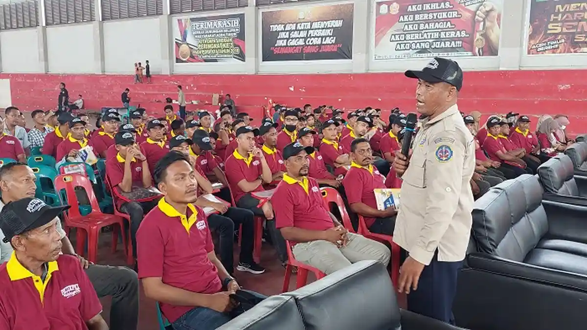 Politeknik Pelayaran Malahayati Gelar Diklat untuk 400 Nelayan di Aceh Timur
