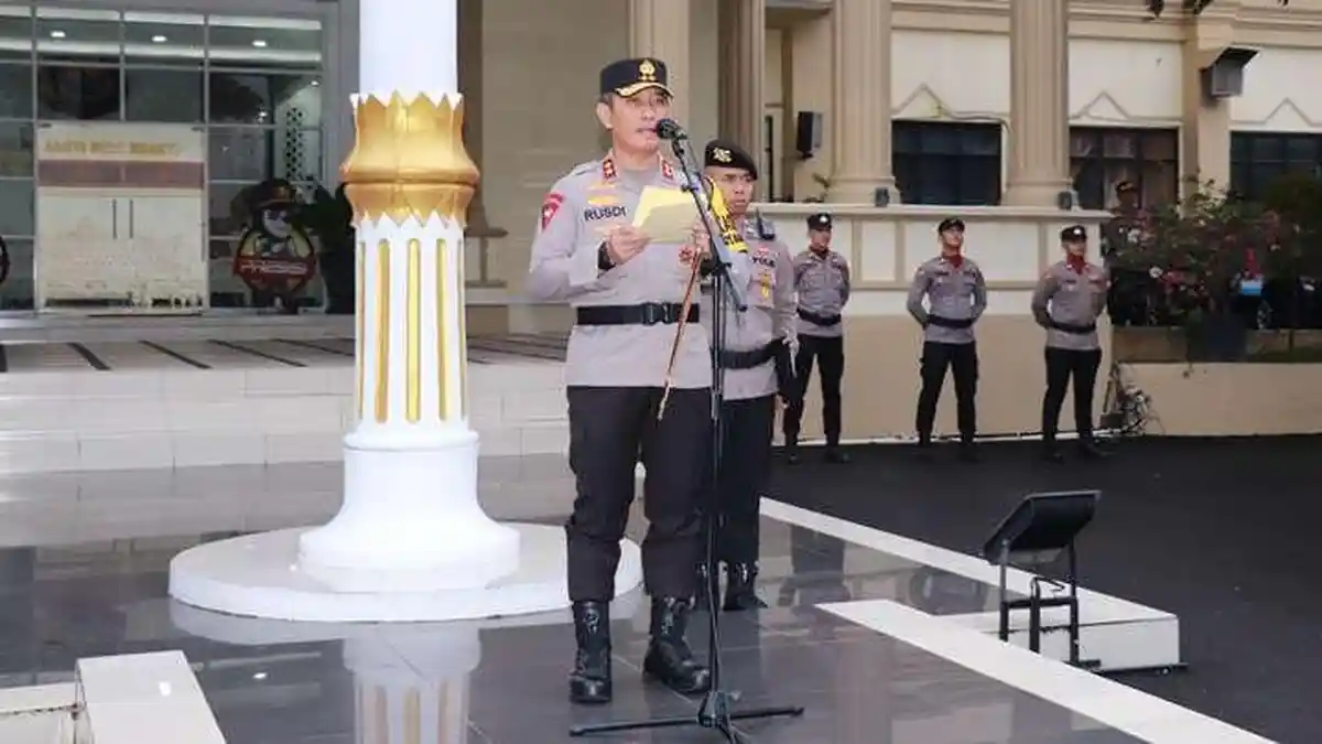 Pimpin Upacara Bulanan dan Kesadaran Nasional, Ini Pesan Kapolda Jambi