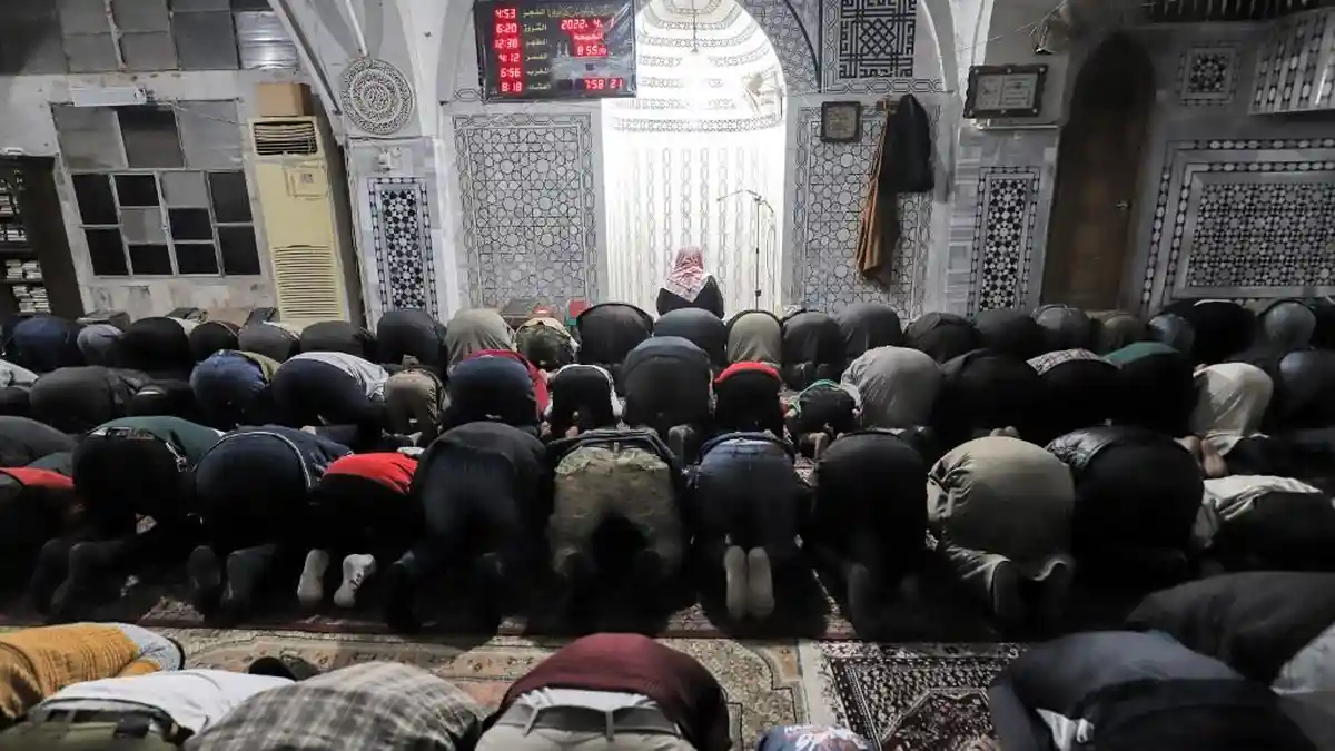 Lafaz Bilal Tarawih 23 Rakaat Lengkap Taraddhi Sholat Witir Malam Bulan Puasa Ramadhan  2023