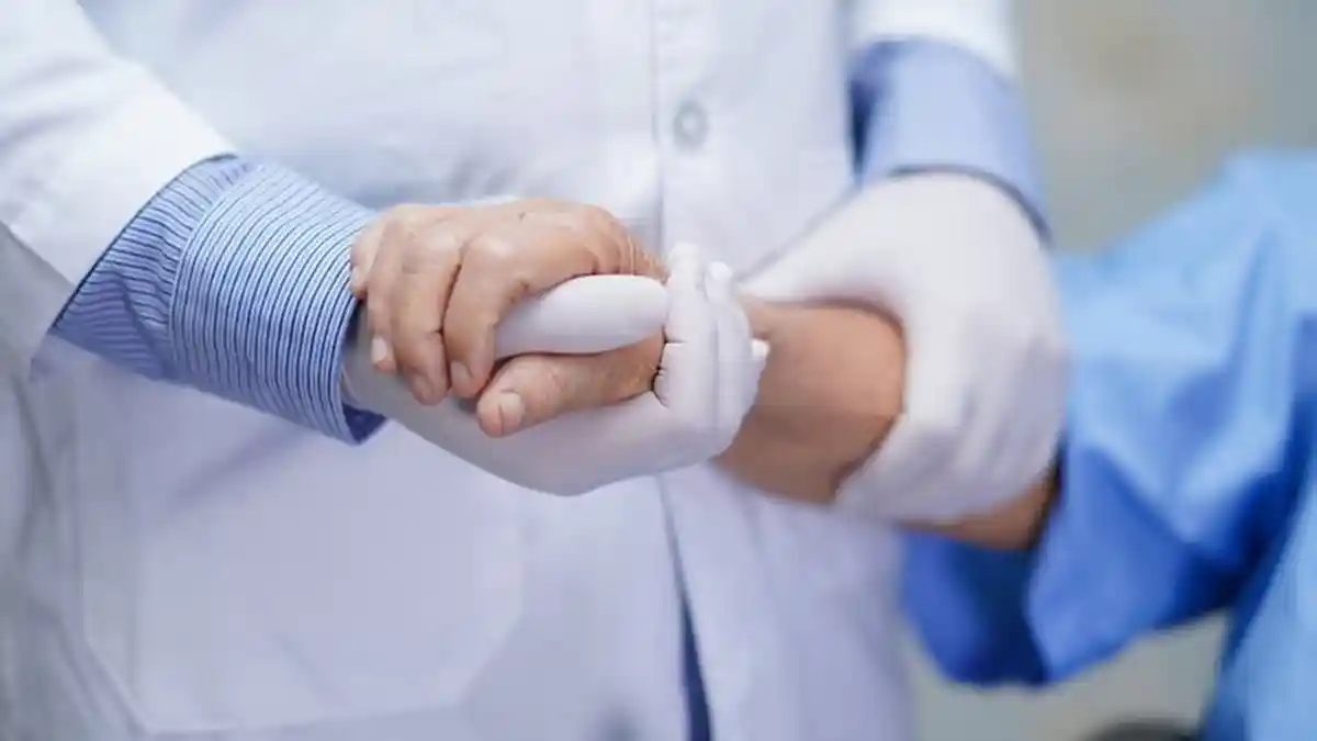 Begini 5 Gejala Tak Biasa yang Dirasakan Pasien Covid-19, Dari Sakit Mata Hingga Kesemutan