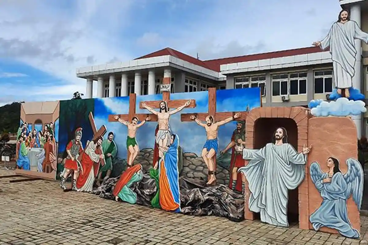 Umbul-umbul dan Dekorasi Paskah Hiasi Kantor Bupati Maybrat, Ada Juga Mencari 1.000 Telur Paskah