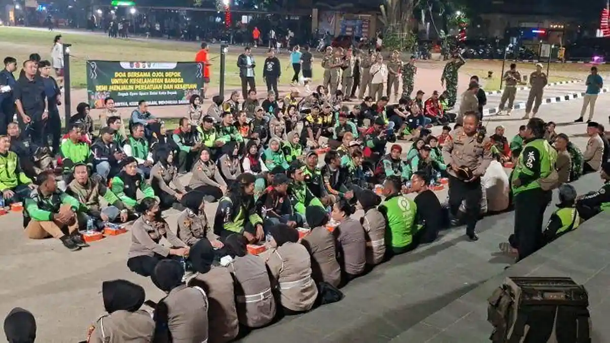 10 Korban Gugur saat Demo DPR, Komunitas Ojol Bareng Forkopimda Depok Gelar Doa Bersama