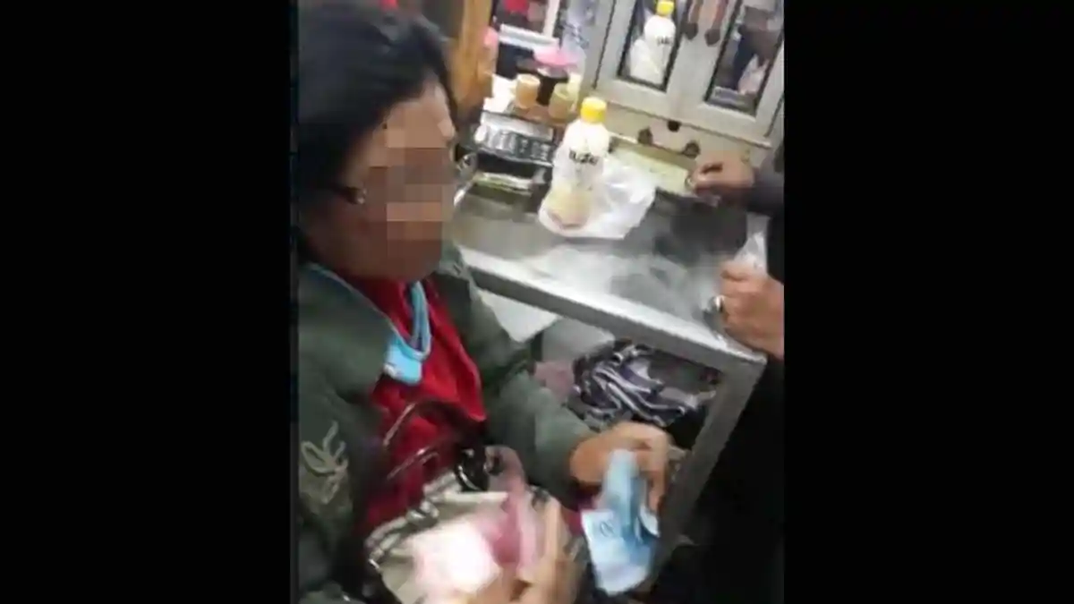 Bawa 1 Kilogram Emas Palsu, Perempuan di Surabaya ini Tipu Pedagang Emas di Pasar Blauran