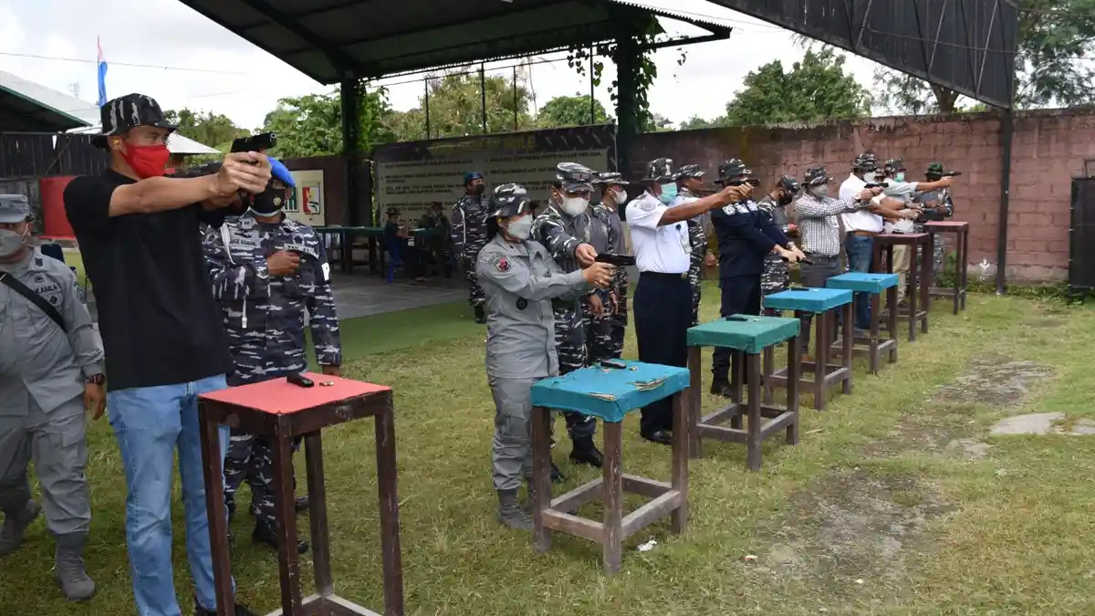 Danlanal Denpasar Tak Ingin Anggotanya Sok Kuat Karena Pegang Senjata