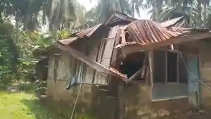 RUMAH-ANSELMUS-DI-NENBURA-SIKKA.jpg