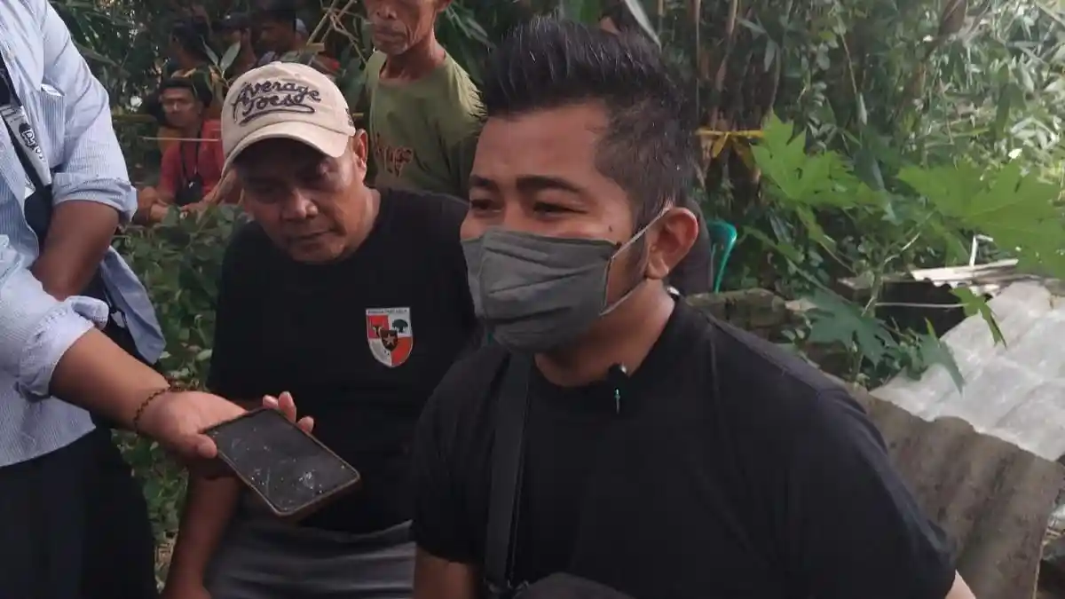 Anak Korban Pembunuhan yang Jasadnya Dimasukkan ke Septic Tank di ...